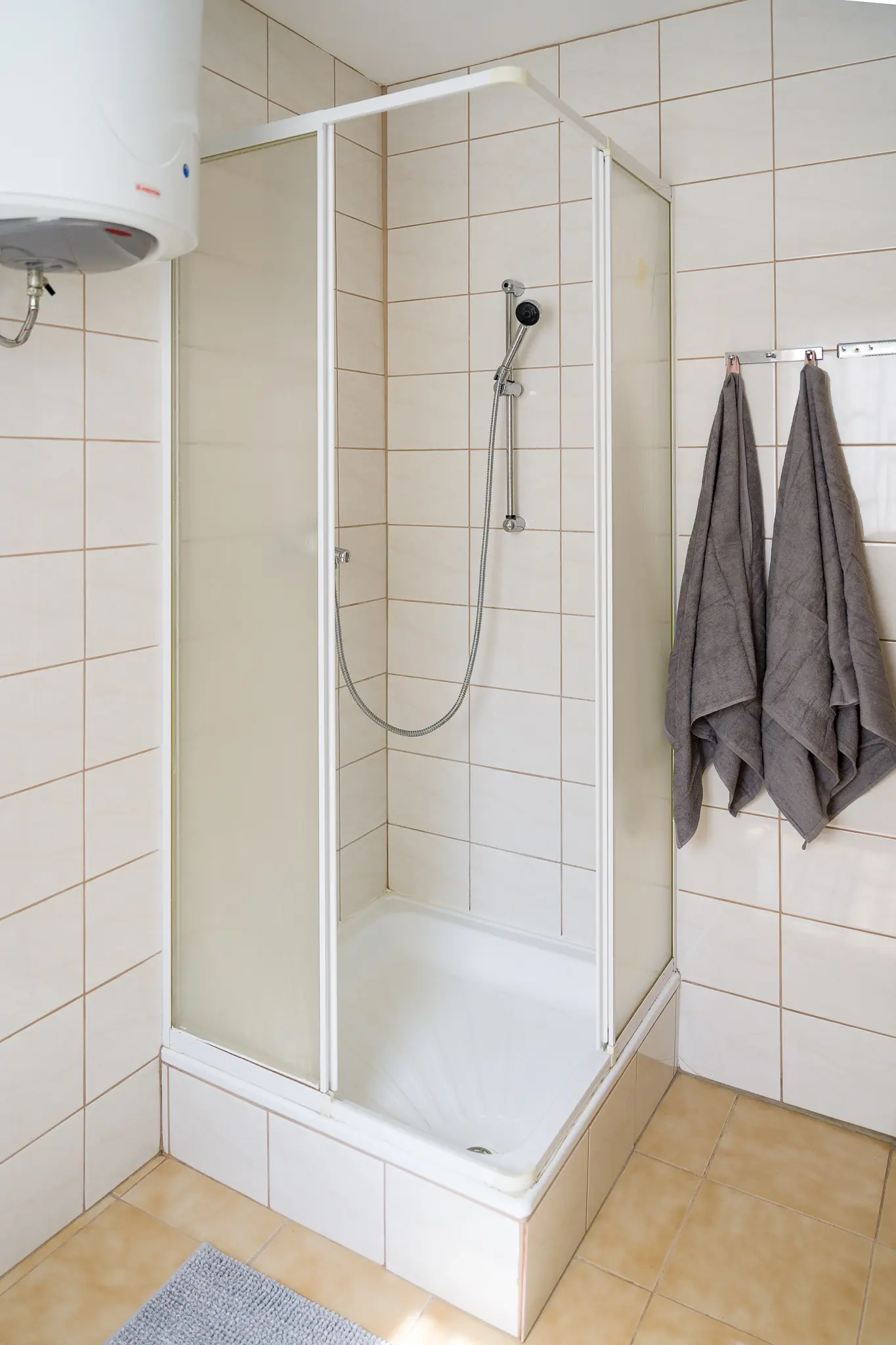 Keszeg Vendégház Tiszaderzs szállás horgászat 07